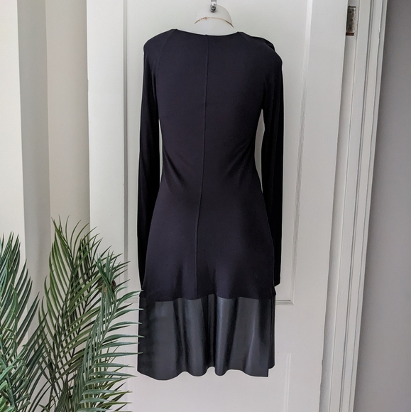 Velvet by Graham & Spencer Dress - Picture 7 of 9